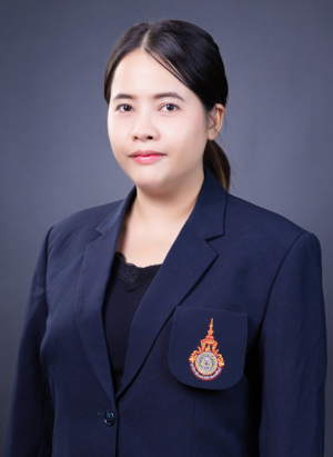 นางสาวกมลวรรณ กระต่ายแก้ว เจ้าพนักงานธุรการ